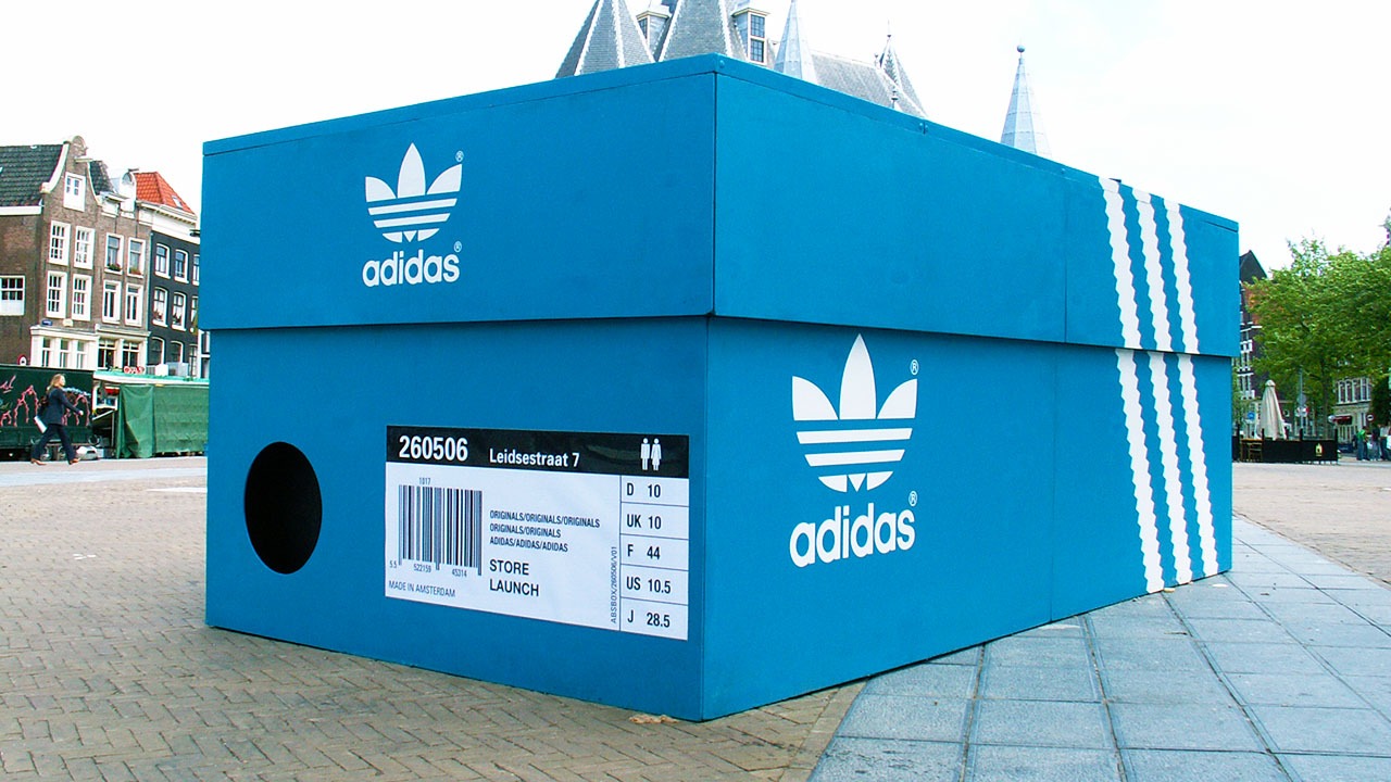 Adidas-shoebox-brand-activation